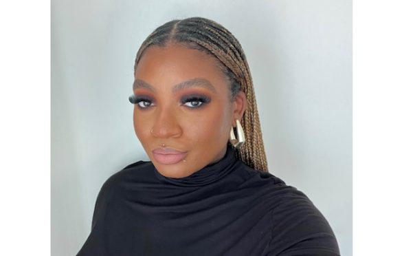 Women Who Work: Dominique Kelly (@domkbeauty)